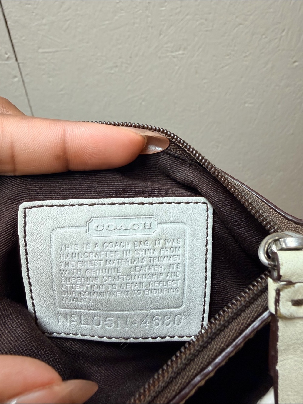 Coach Brown Khaki Signature Crossbody with Cream Trim - Picture 2 of 4